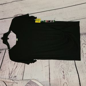 Green Tea top NWT with knotted front size Medium